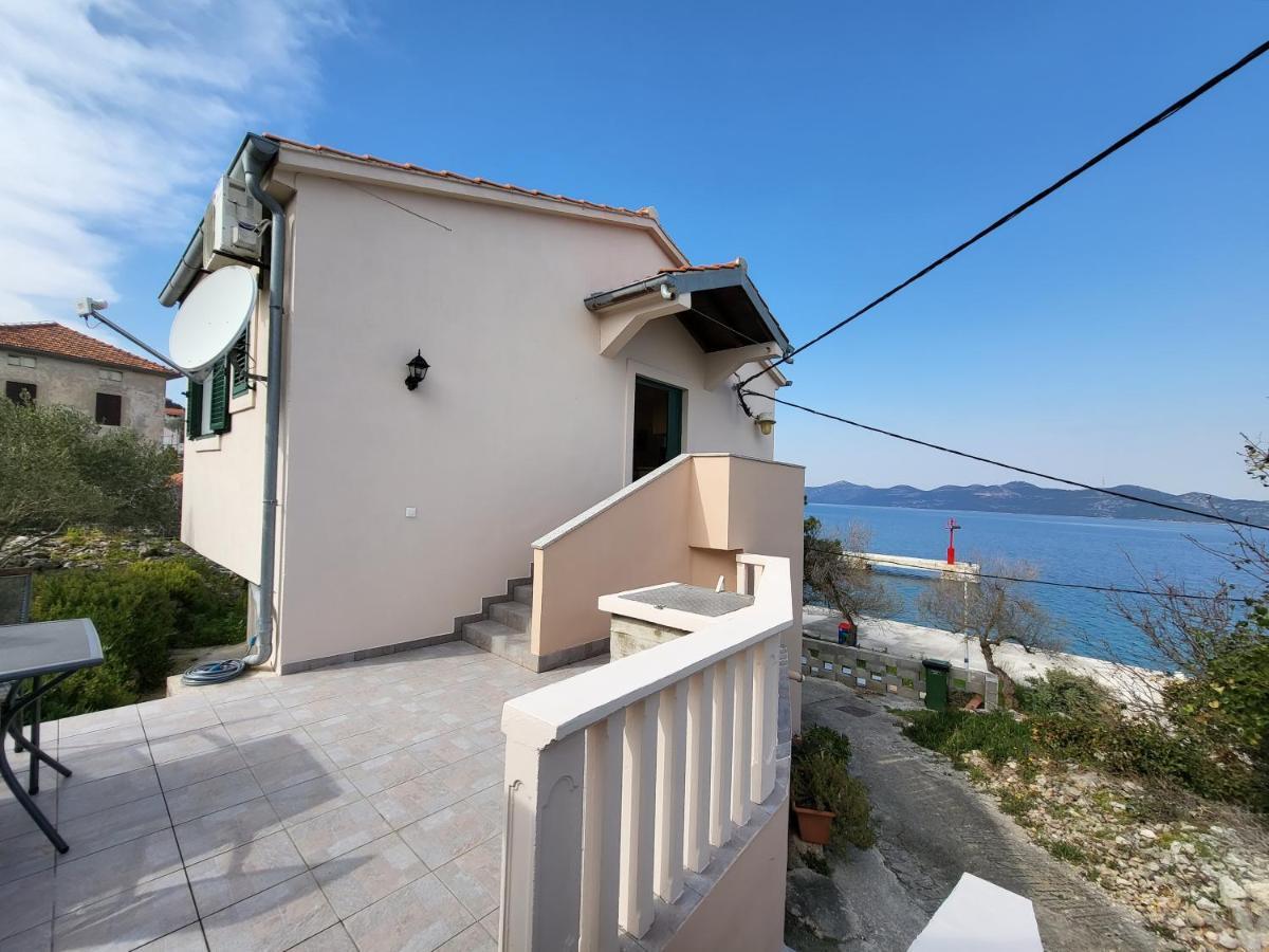 Holiday Home Duje Mali Iz Bagian luar foto
